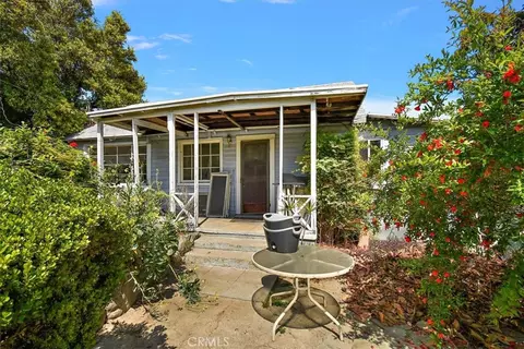 190 Merrill Ave, Sierra Madre, CA 91024