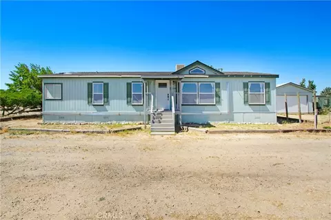 25635 Kargat St, Lancaster, CA 93536
