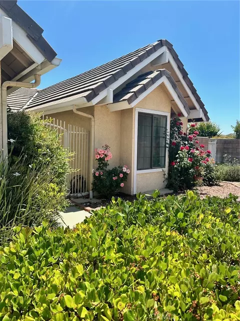1495 Gates Cir, San Jacinto, CA 92583