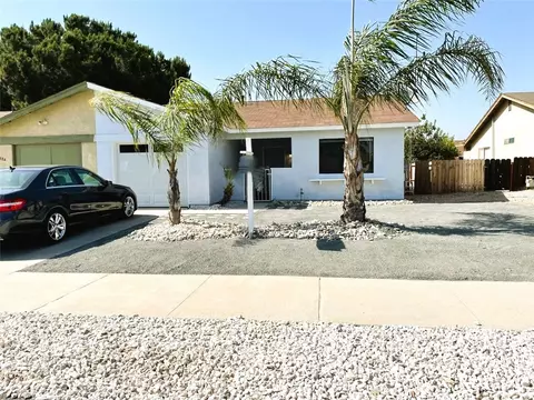 1802 Pueblo Dr, Hemet, CA 92545