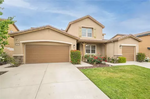4067 Grand Fir Ln, San Bernardino, CA 92407