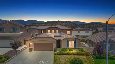 4025 Quartzite Ln, San Bernardino, CA 92407