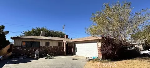 44533 2nd St E, Lancaster, CA 93535