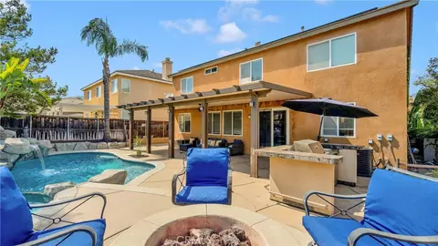 3972 Currant Ln, San Bernardino, CA 92407