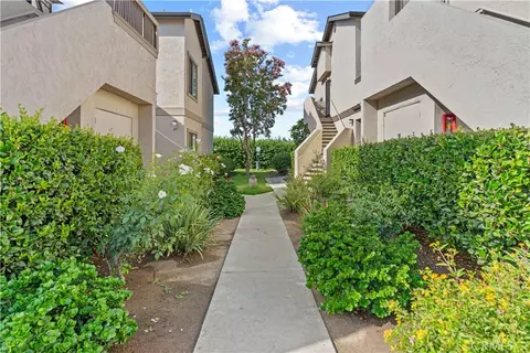 3617 Avocado Village Ct #88, La Mesa, CA 91941