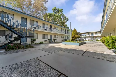 731 N Azusa Ave, West Covina, CA 91791