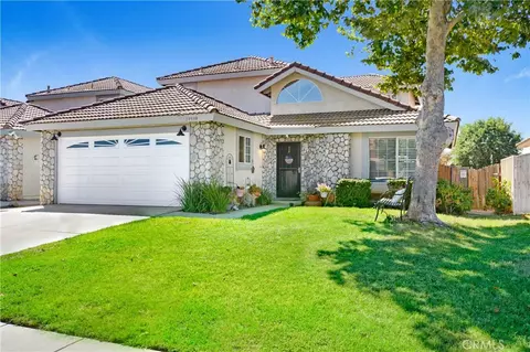 19939 Silvercrest Ln, Riverside, CA 92508