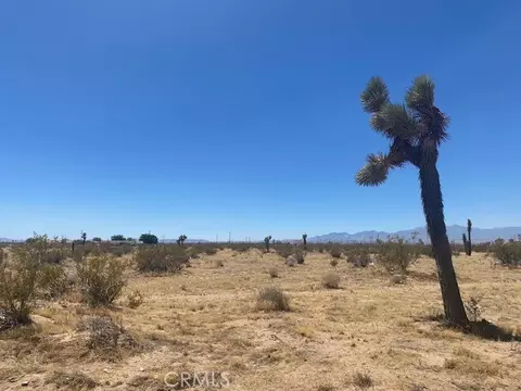 7 Aztec Ln, Adelanto, CA 92301 photo 3