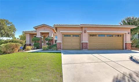 29413 Cascade Ct, Lake Elsinore, CA 92530