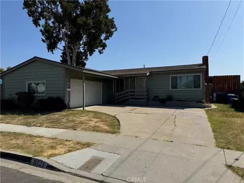 8121 Brennan St, San Diego, CA 92114