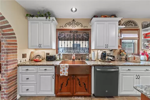 Other - 208 E 3rd St, San Dimas, CA 91773 photo 7 of 20