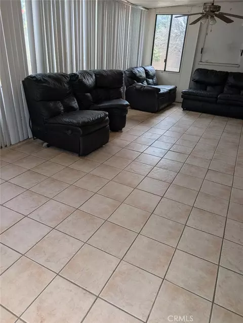 1619 W 136th St, Compton, CA 90222 photo 7
