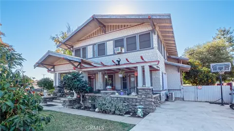 174 E Navilla Pl, Covina, CA 91723