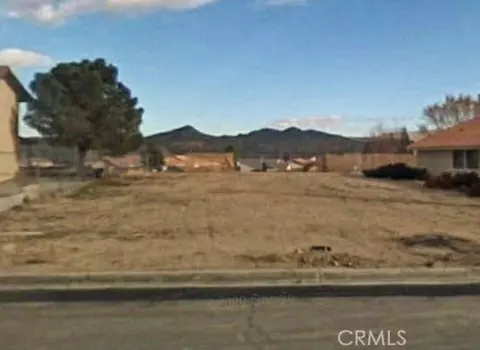 26601 Bluewater Rd, Helendale, CA 92342