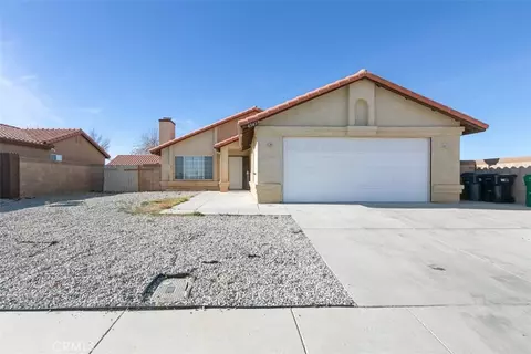 45459 18th St E, Lancaster, CA 93535