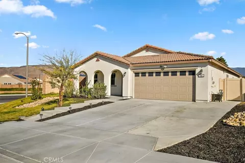701 Winding Trl, San Jacinto, CA 92582