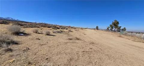 5 Avenue Y6, Llano, CA 93544 photo 12