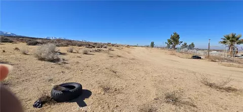 5 Avenue Y6, Llano, CA 93544 photo 9