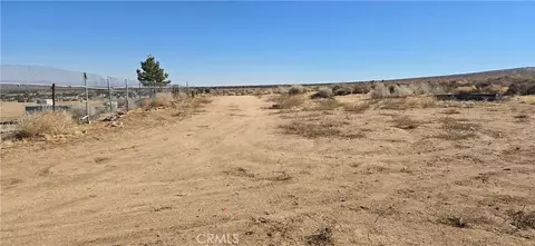 5 Avenue Y6, Llano, CA 93544 photo 16