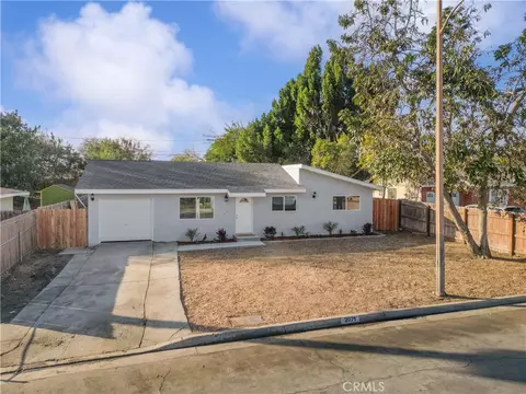 2071 Broderick Ave, Duarte, CA 91010