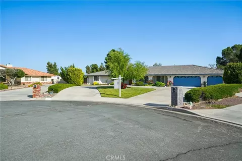 13319 Waco Ln, Apple Valley, CA 92308 photo 1