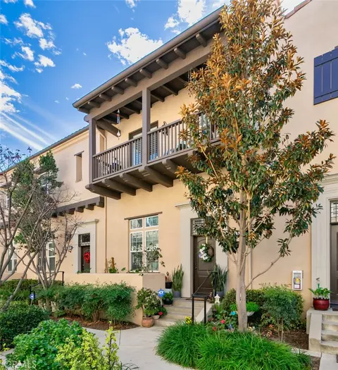 4441 Owens St #102, Corona, CA 92883