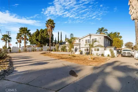 11203 Arlington Ave, Riverside, CA 92505