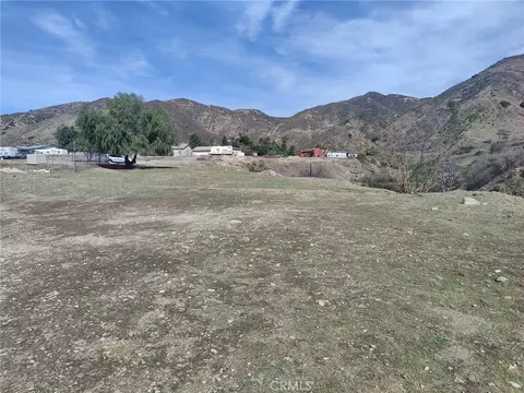 11111 Gaston Rd, Kagel Canyon, CA 91342