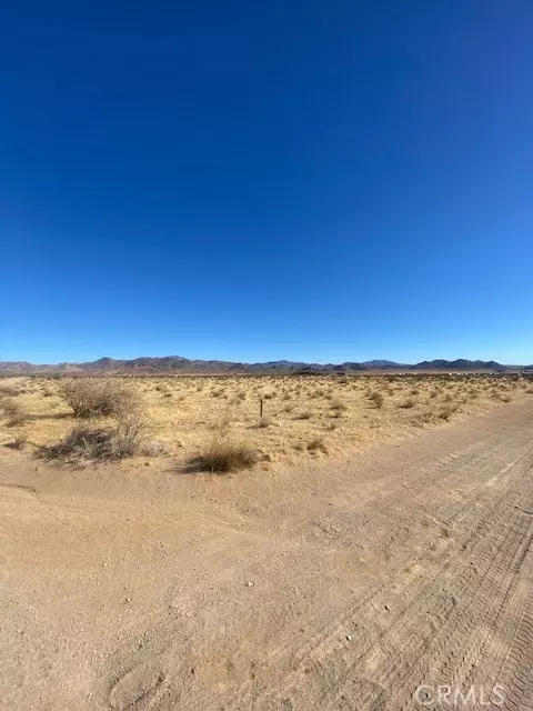 0 Waalew Rd, Lucerne Valley, CA 92356
