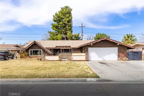 44261 12th St E, Lancaster, CA 93535