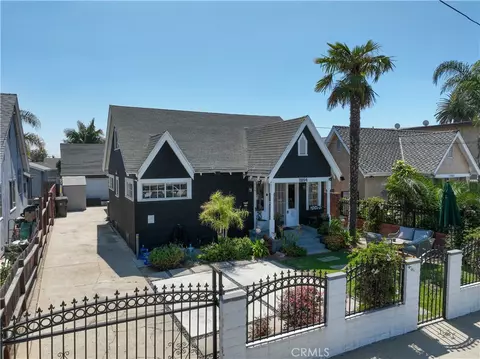 11894 Truro Ave, Hawthorne, CA 90250