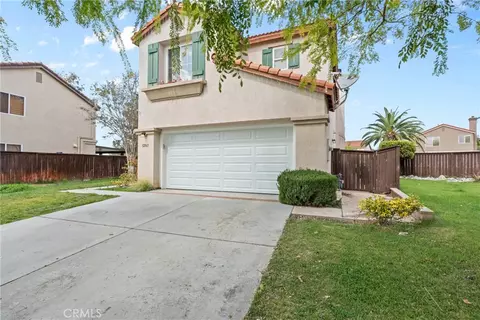 Exterior - 32865 Naples Ct, Temecula, CA 92592 photo 7 of 8