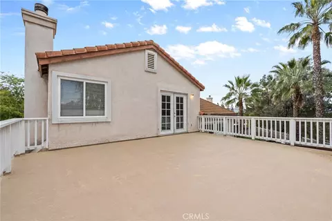 Exterior - 32865 Naples Ct, Temecula, CA 92592 photo 4 of 8