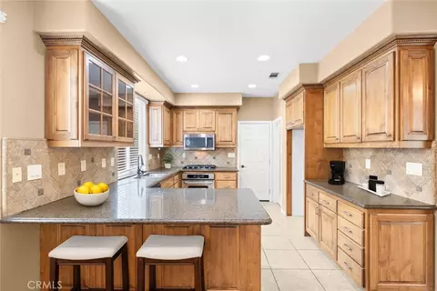 Kitchen - 32865 Naples Ct, Temecula, CA 92592 photo 1 of 5