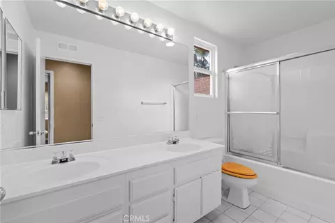 Bath - 32865 Naples Ct, Temecula, CA 92592 photo 1 of 1