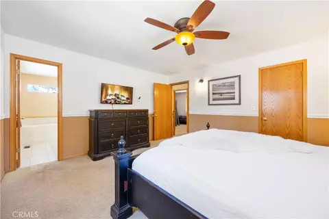 Bedroom - 715 E Mountain View Blvd, Big Bear City, CA 92314 photo 9 of 15