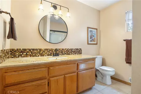 Bath - 715 E Mountain View Blvd, Big Bear City, CA 92314 photo 6 of 7