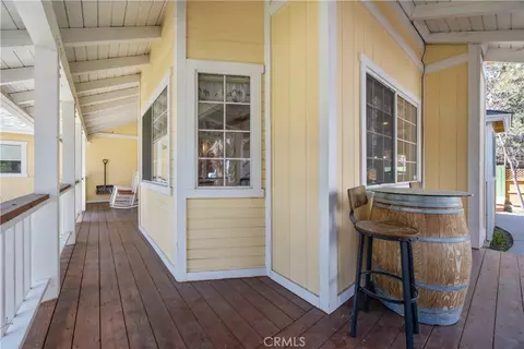 Exterior - 715 E Mountain View Blvd, Big Bear City, CA 92314 photo 7 of 21