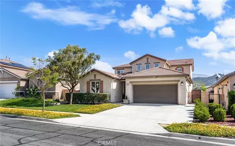4031 Obsidian Rd, San Bernardino, CA 92407