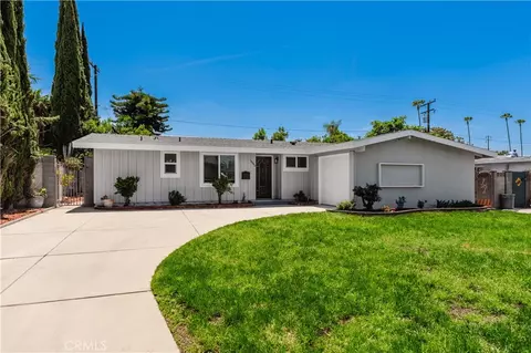 16540 E Kingside Dr, Covina, CA 91722