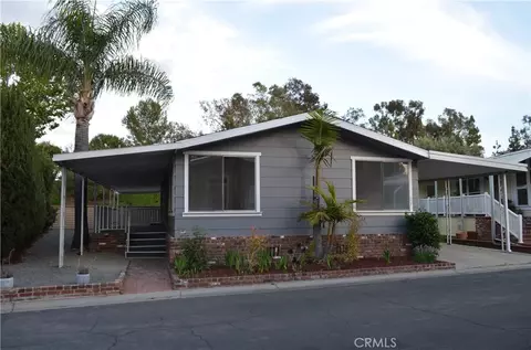 24001 Murilands Blvd #25, Lake Forest, CA 92630