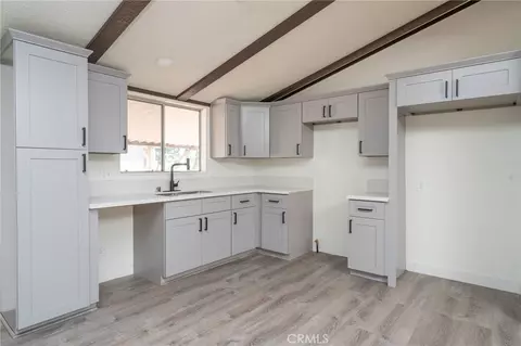 14000 El Evado Rd #19, Victorville, CA 92392