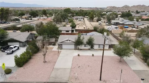 15332 Tuscola Rd, Apple Valley, CA 92307