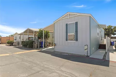 3319 Avalon St #22, Jurupa Valley, CA 92509