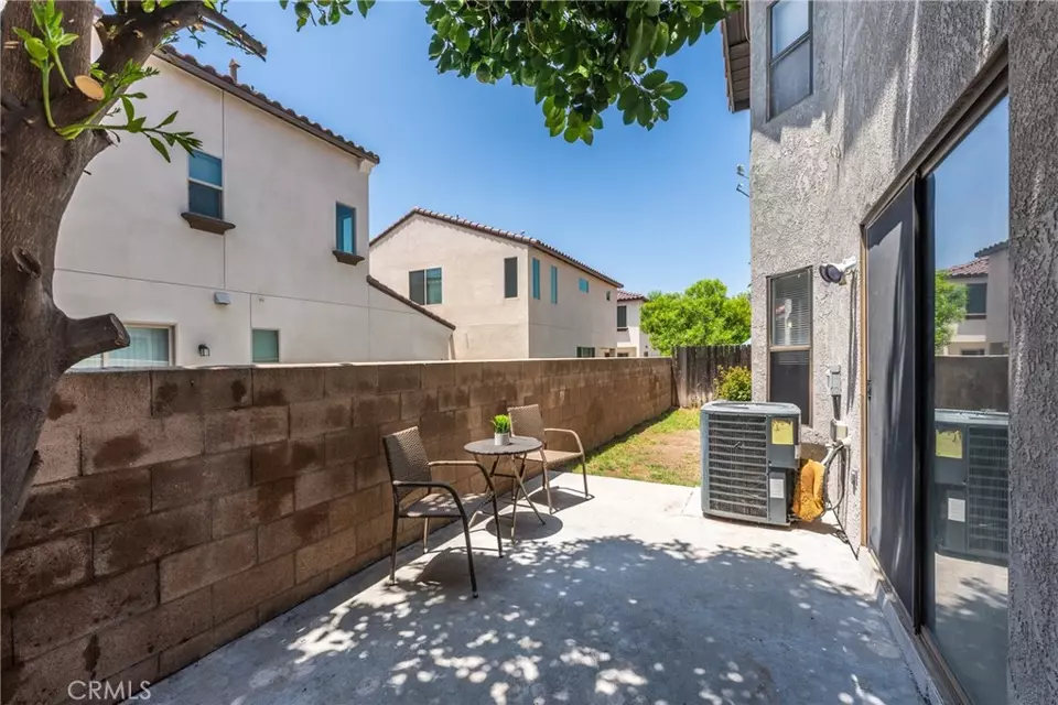 Exterior - 1407 Sycamore Ln, San Bernardino, CA 92408 photo 2 of 4