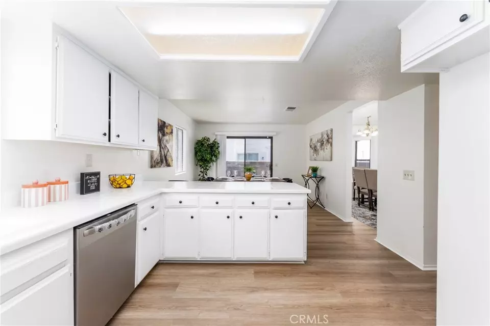 Kitchen - 1407 Sycamore Ln, San Bernardino, CA 92408 photo 2 of 3