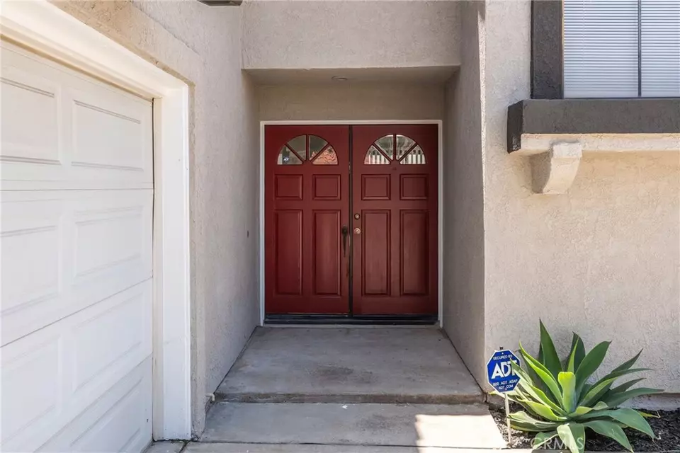 Entry Way - 1407 Sycamore Ln, San Bernardino, CA 92408 photo 3 of 3