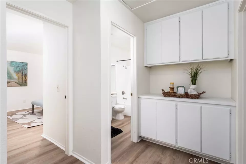 Entry Way - 1407 Sycamore Ln, San Bernardino, CA 92408 photo 2 of 3