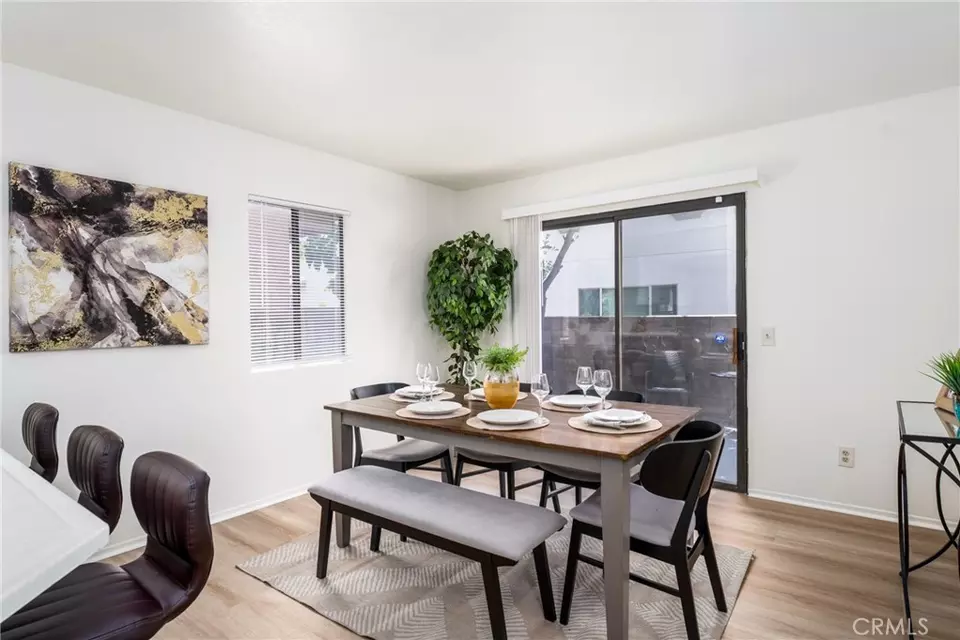 Dining - 1407 Sycamore Ln, San Bernardino, CA 92408 photo 2 of 3