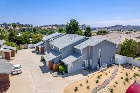 655 Woodcrest Dr, Lake Elsinore, CA 92530